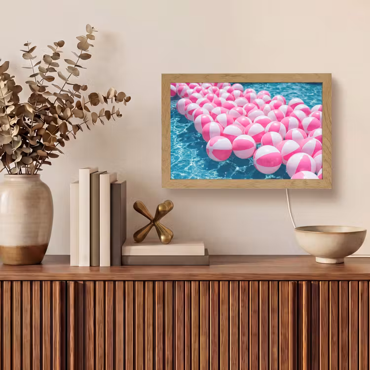 Strandballen - Roze - Water Light Box met kabel (Tafellamp) klein -sfeer2