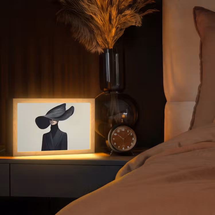 Zwart - Vrouw - Hoed Light Box met kabel (Tafellamp) klein -sfeer1