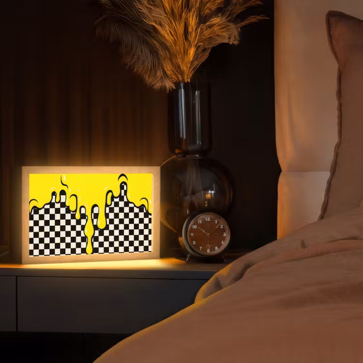 Geblokt - Grafisch - Vloeistof - Geel Light Box met kabel (Tafellamp) klein -sfeer1