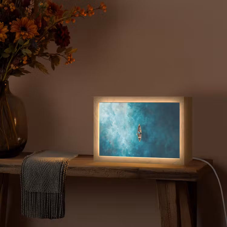 Bootje - Water - Blauw Light Box met kabel (Tafellamp) klein -sfeer4