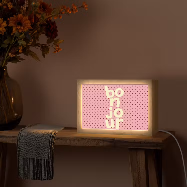 Bonjour - Stippen - Roze- Geel Light Box met kabel (Tafellamp) klein -sfeer4