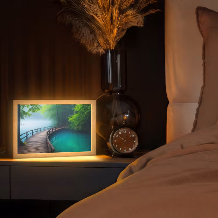 Brug - Water - Rivier - Bos Light Box met kabel (Tafellamp) klein -sfeer1