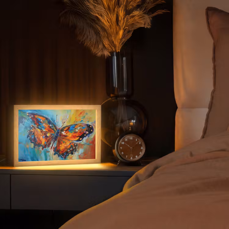 Vlinder - Kleuren - Kunst - Schilderij Light Box met kabel (Tafellamp) klein -sfeer1