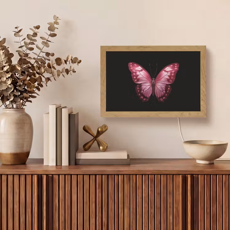Vlinder - Fuchsia - Grafisch Light Box met kabel (Tafellamp) klein -sfeer2