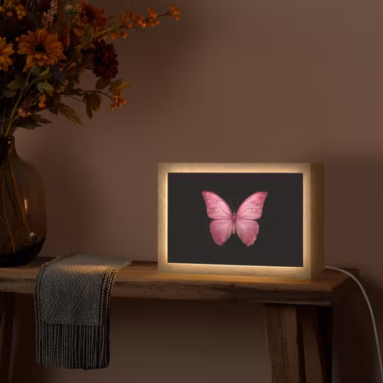 Vlinder - roze - Elegant Light Box met kabel (Tafellamp) klein -sfeer4