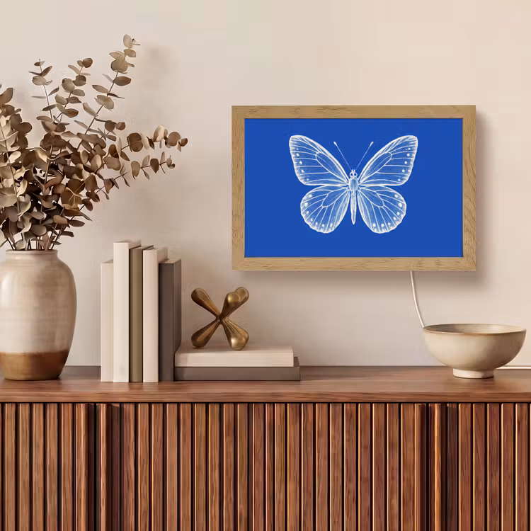 Vlinder - Wit - Getekend - Stippen Light Box met kabel (Tafellamp) klein -sfeer2