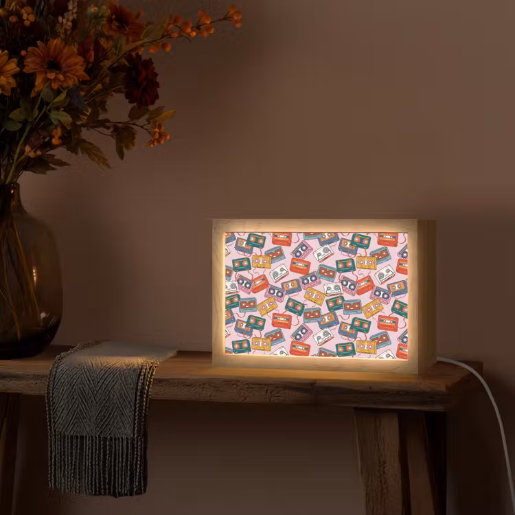 Cassette - Patroon - Roze Light Box met kabel (Tafellamp) klein 924 -sfeer4