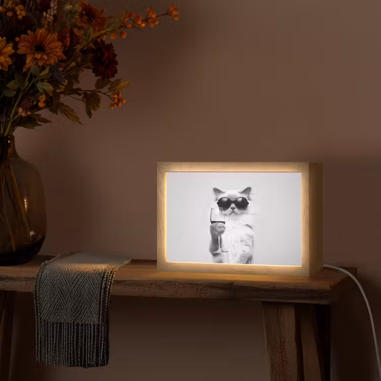 Kat - Zonnebril - Wijnglas - Langharig Light Box met kabel (Tafellamp) klein -sfeer4