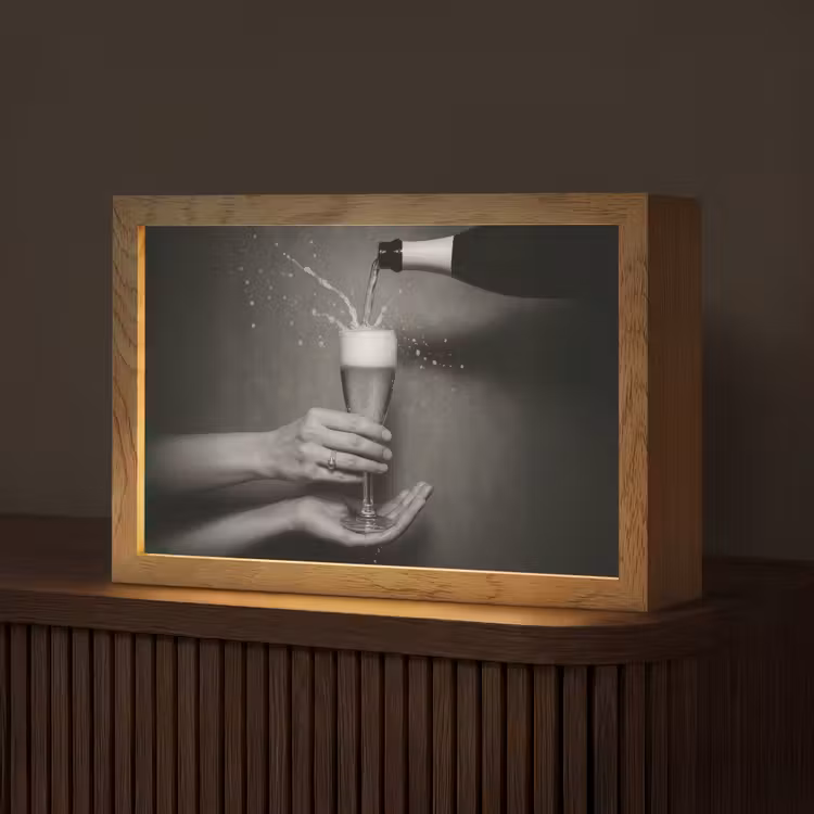 Champagnefles - Glas - Minimalistisch - Spetters Light Box met kabel (Tafellamp) klein -z3d_website