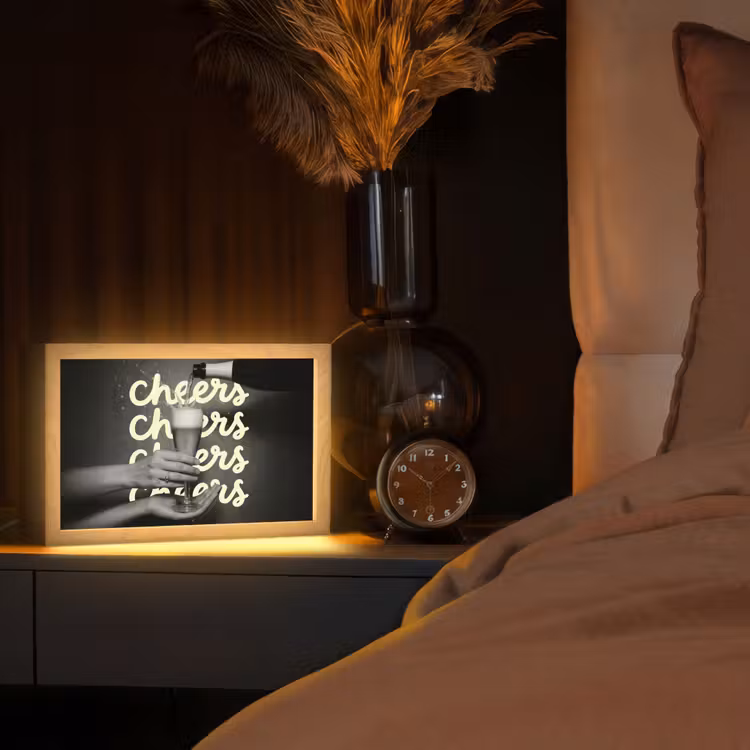 Cheers - Wijn - Zwart - Wit Light Box met kabel (Tafellamp) klein -sfeer1