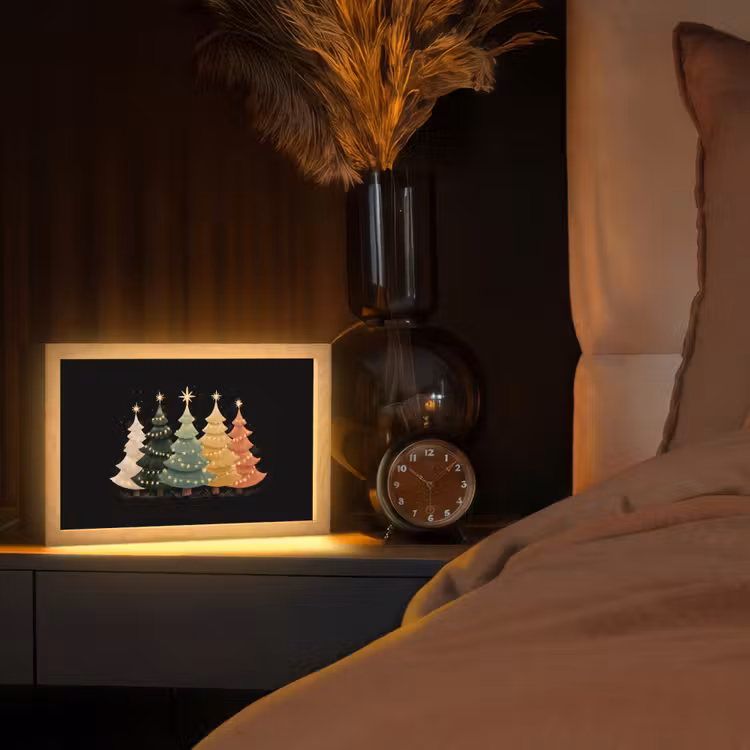 Kerstbomen - Kleurrijk - Lichtjes - Ster Light Box met kabel (Tafellamp) klein -sfeer1