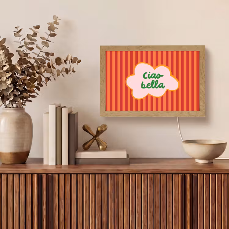 Ciao bella - Tekstwolk - Strepen - Oranje Light Box met kabel (Tafellamp) klein -sfeer2