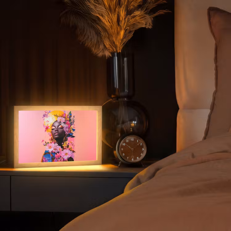 Kleurrijk - Bloemen - Vrouw - Zon Light Box met kabel (Tafellamp) klein -sfeer1