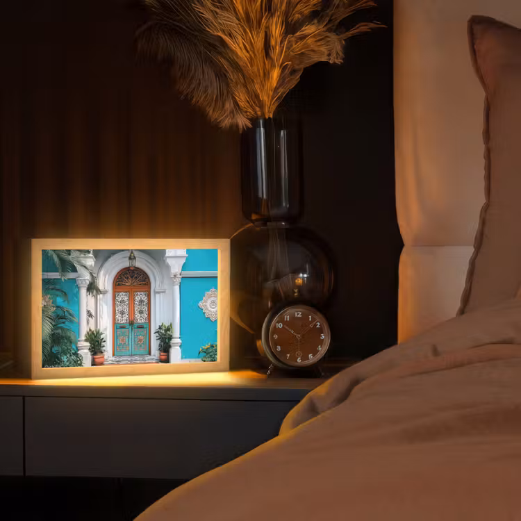 Zuilen - Sierlijke - Deur - Blauw Light Box met kabel (Tafellamp) klein -sfeer1