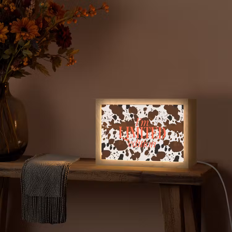 Koeienprint - Limited edition - Rood Light Box met kabel (Tafellamp) klein -sfeer4