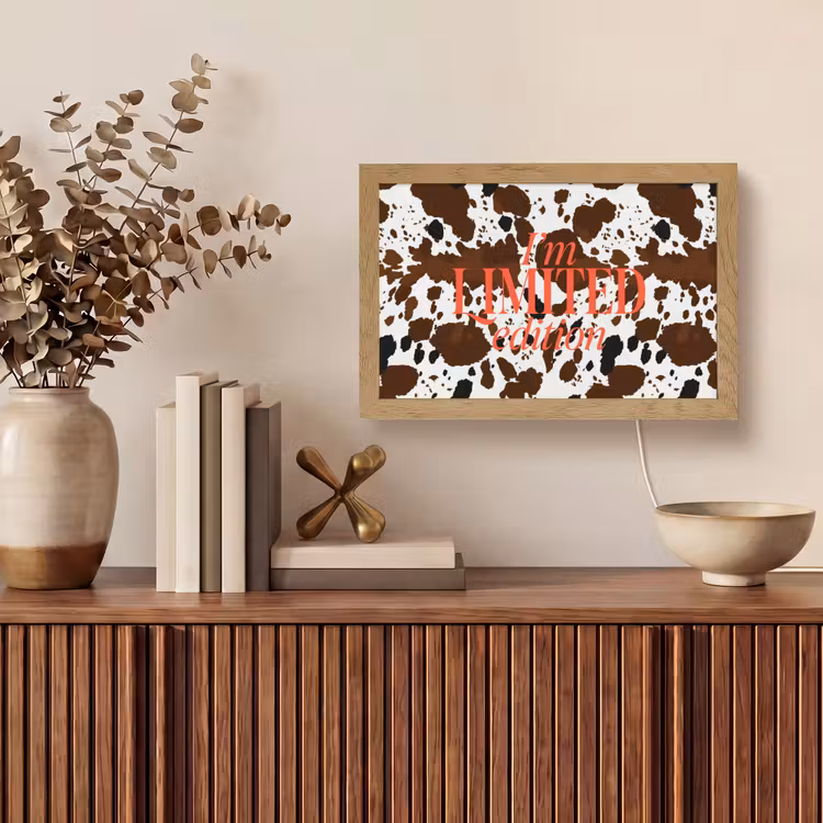 Koeienprint - Limited edition - Rood Light Box met kabel (Tafellamp) klein -sfeer2