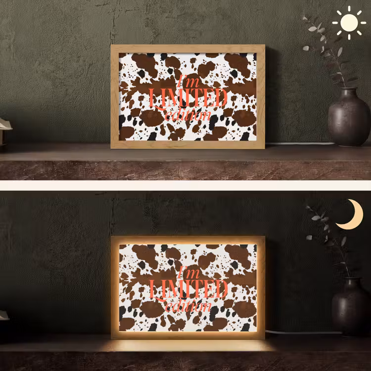 Koeienprint - Limited edition - Rood Light Box met kabel (Tafellamp) klein -sfeer3