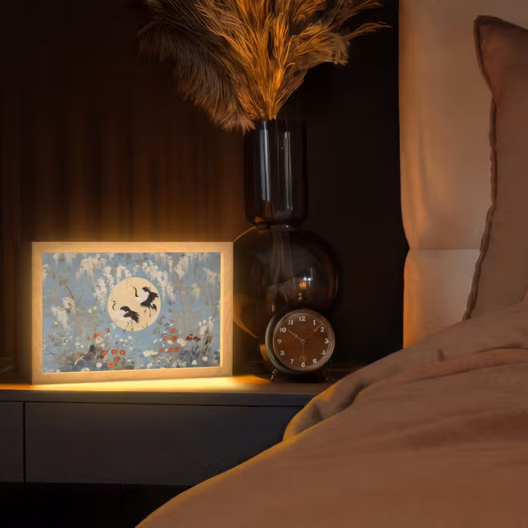 Kraanvogels - Maan - Bloemen - Blauw Light Box met kabel (Tafellamp) klein -sfeer1