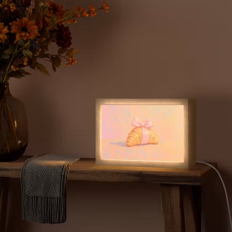 Croissant - Strik - Roze Light Box met kabel (Tafellamp) klein -sfeer4