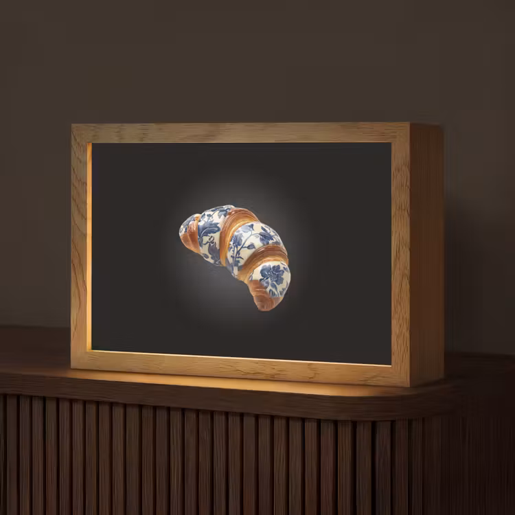 Croissant - Bloemenpatroon - Delftsblauw Light Box met kabel (Tafellamp) klein -z3d_website