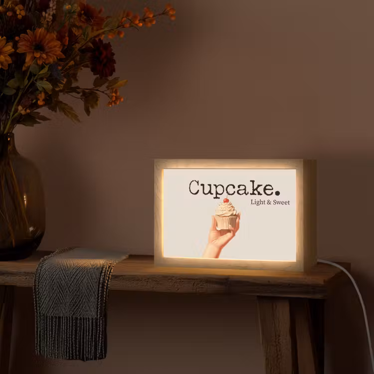 Cupcake - Zoet - Kers Light Box met kabel (Tafellamp) klein -sfeer4