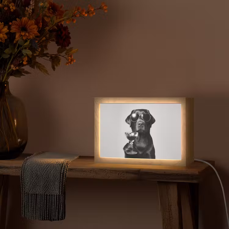 Hond - Zwart - Wijnglas - Zonnebril Light Box met kabel (Tafellamp) klein -sfeer4