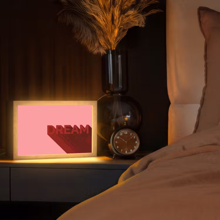 Dream - 3D - Rood - Roze Light Box met kabel (Tafellamp) klein -sfeer1