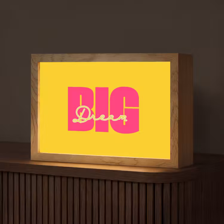 Dream big - Geel - Roze Light Box met kabel (Tafellamp) klein -z3d_website