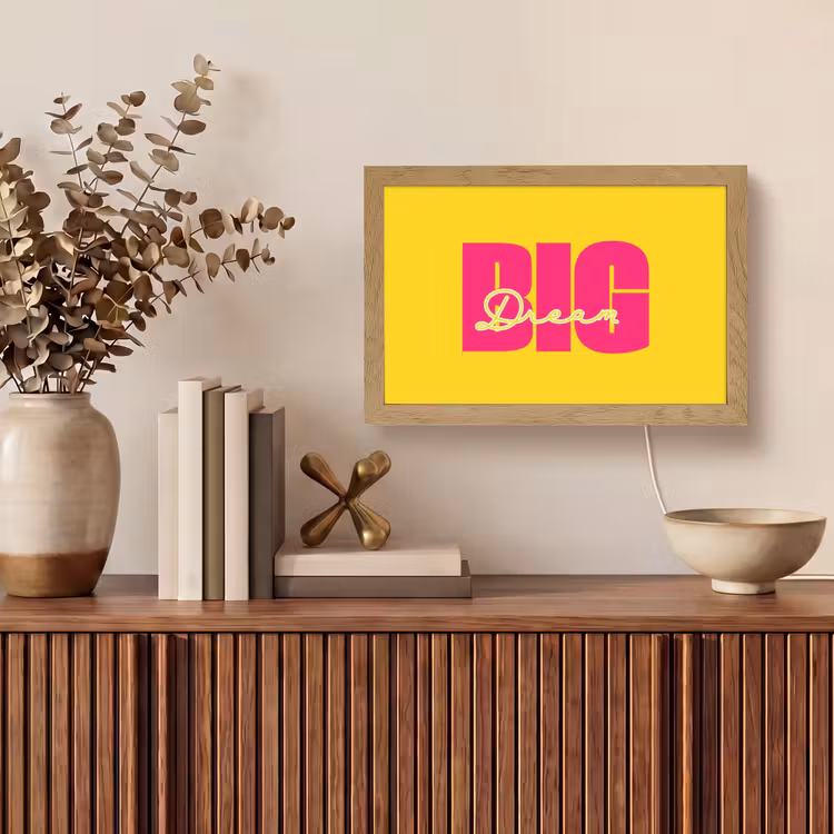 Dream big - Geel - Roze Light Box met kabel (Tafellamp) klein -sfeer2