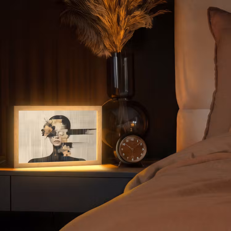 Gezicht - Bloemen - Zwart - Vrouw Light Box met kabel (Tafellamp) klein -sfeer1