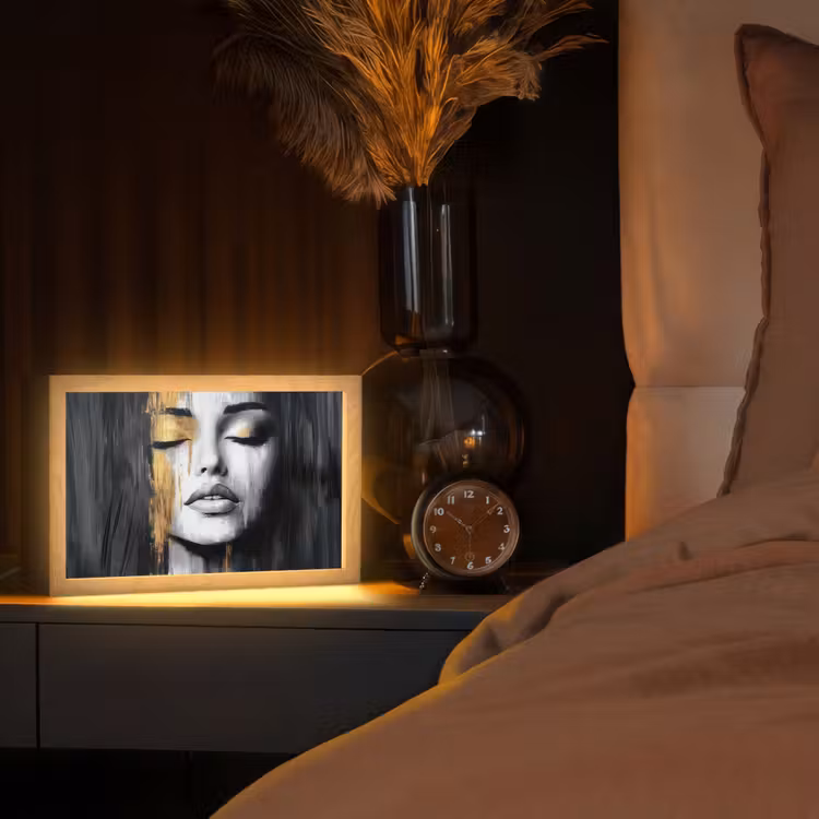 Gezicht - Vrouw - Penseelstreken - Abstract Light Box met kabel (Tafellamp) klein -sfeer1