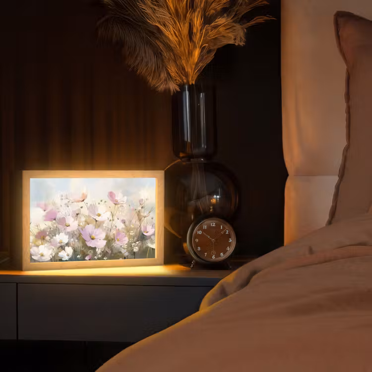 Bloemenveld - Lichte tinten - Geschilderd Light Box met kabel (Tafellamp) klein -sfeer1