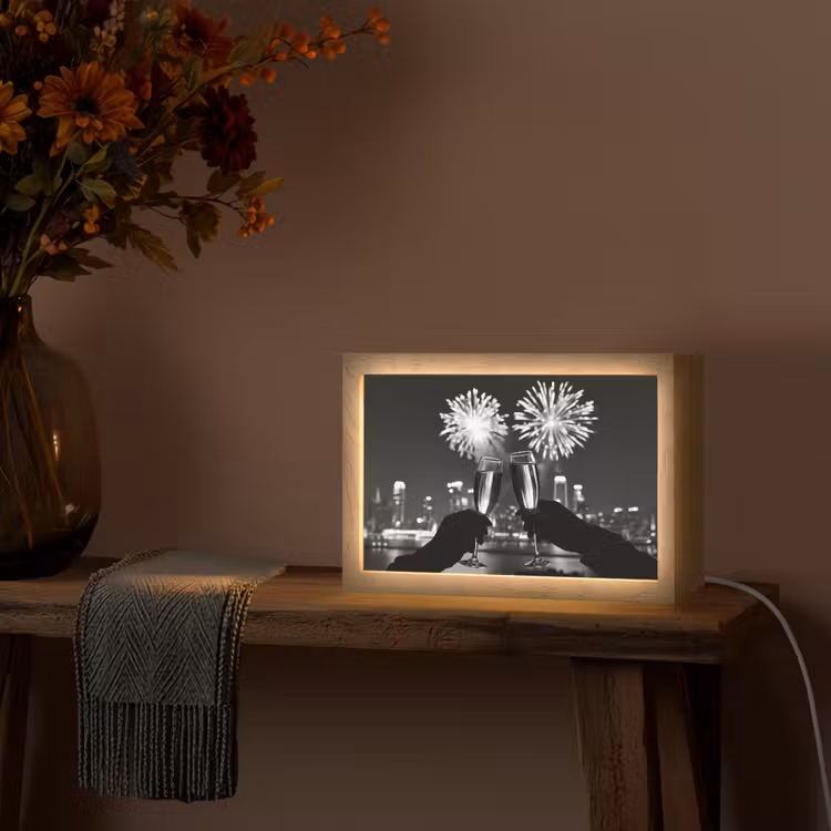 Vuurwerk - Proosten - Skyline - Champagne Light Box met kabel (Tafellamp) klein -sfeer4