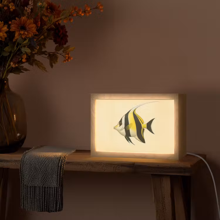Vis - Sierlijk - Rugvin - Geel Light Box met kabel (Tafellamp) klein -sfeer4