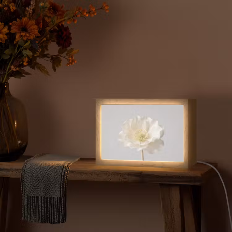 Bloem - Minimalistisch -Wit Light Box met kabel (Tafellamp) klein -sfeer4