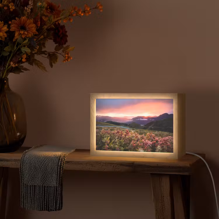 Bloemen - Bergen - Landschap - Nacht - Lucht - Roze Light Box met kabel (Tafellamp) klein -sfeer4