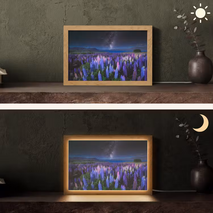 Bloemen - Nacht - Lupine - Sterrenhemel - Paars - Natuur Light Box met kabel (Tafellamp) klein -sfeer3