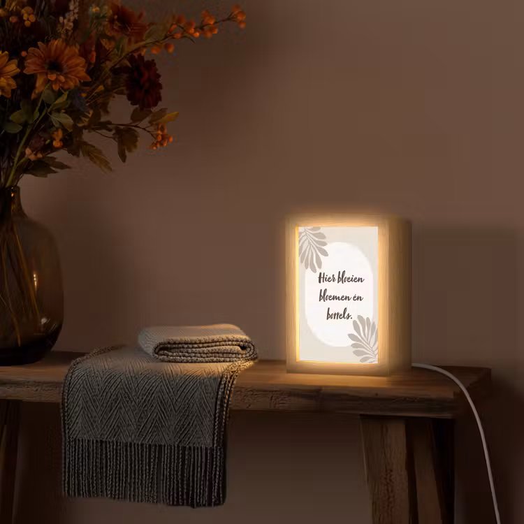Bloemen - Quote - Zomer - Beige Light Box met kabel (Tafellamp) klein -sfeer4
