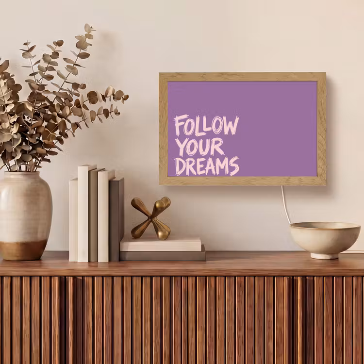 Follow your dreams - Paars - Penseeltextuur Light Box met kabel (Tafellamp) klein -sfeer2