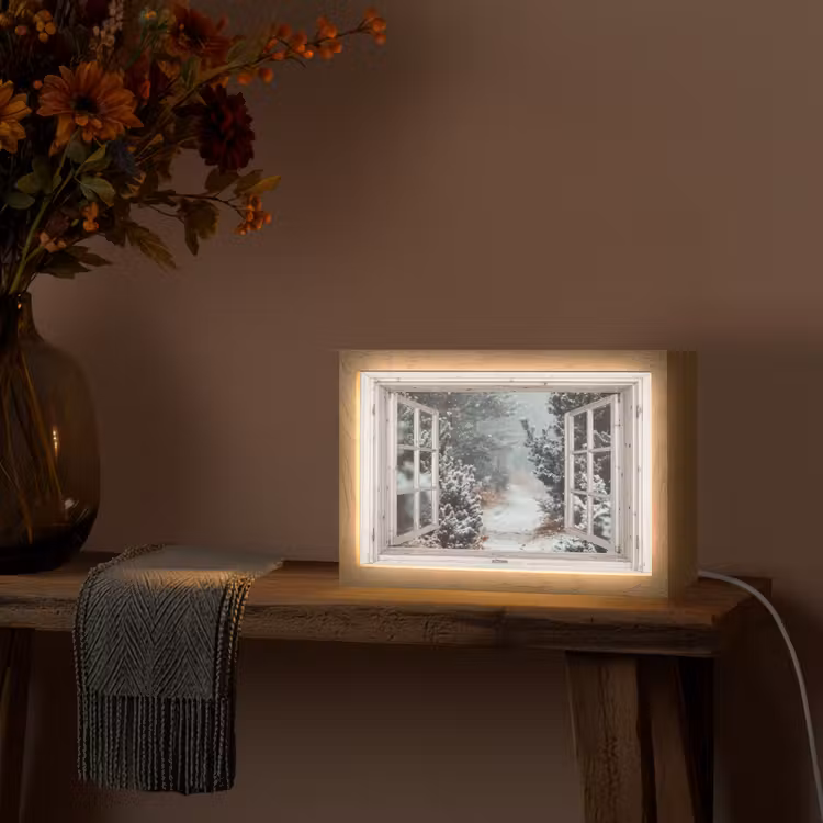 Bos - Winter - Bomen - Natuur - Pad - Doorkijk - Wit Light Box met kabel (Tafellamp) klein -sfeer4