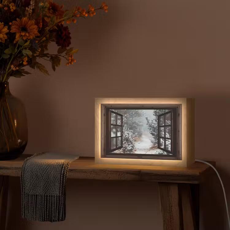 Bos - Winter - Bomen - Natuur - Pad - Doorkijk Light Box met kabel (Tafellamp) klein -sfeer4