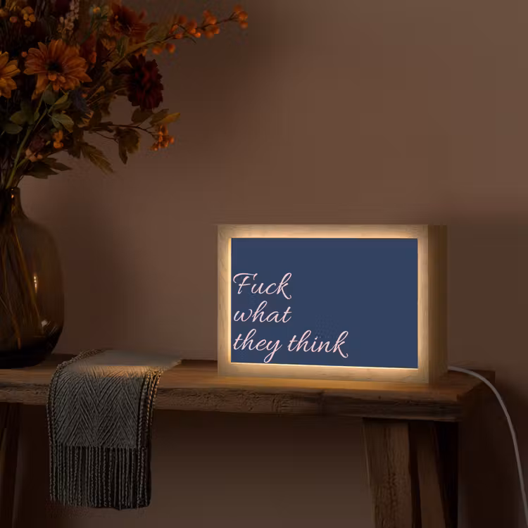 Fuck what they think - Blauw - Cursief Light Box met kabel (Tafellamp) klein -sfeer4