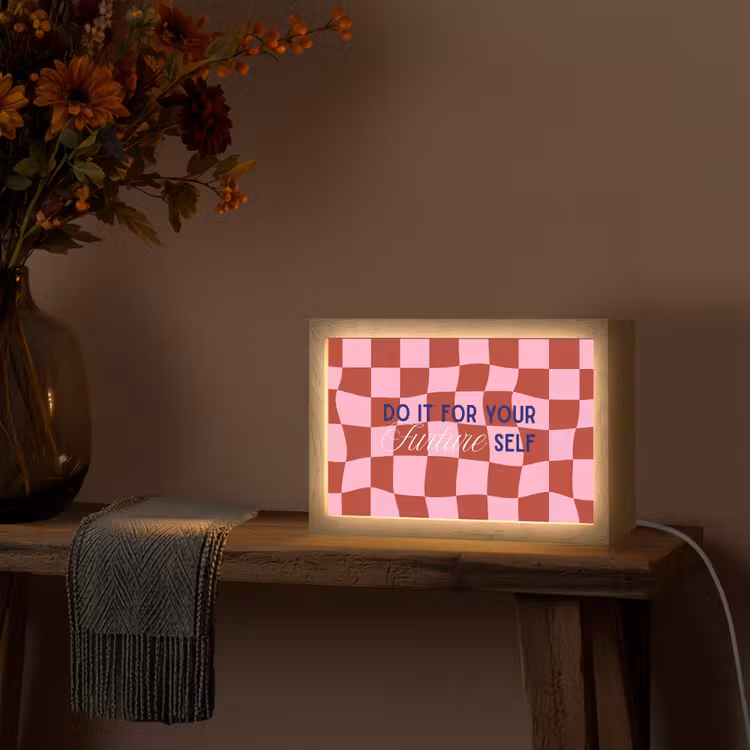 Furture - Geblokt - Rood Light Box met kabel (Tafellamp) klein -sfeer4