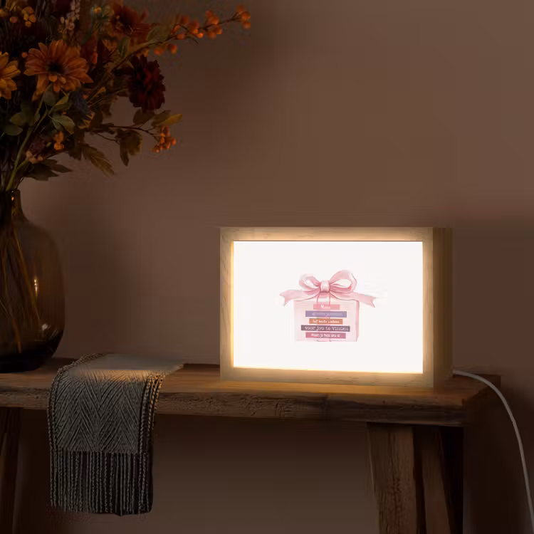 Cadeau - Strik - Tekst - Roze Light Box met kabel (Tafellamp) klein -sfeer4