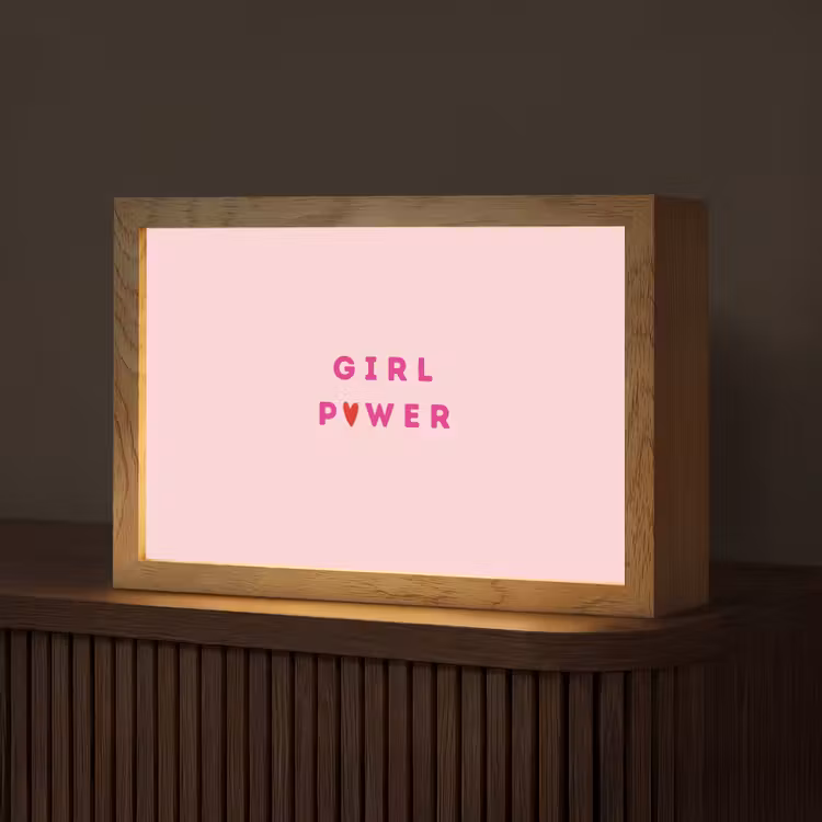 Girl power - Roze - Hartje Light Box met kabel (Tafellamp) klein -z3d_website