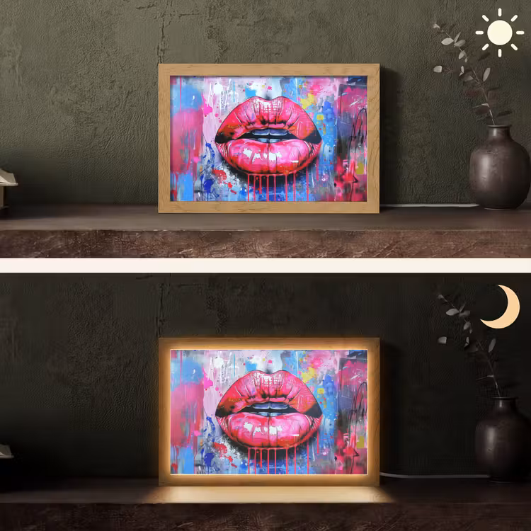Graffiti - Lippen - Felroze - Geschilderd Light Box met kabel (Tafellamp) klein -sfeer3