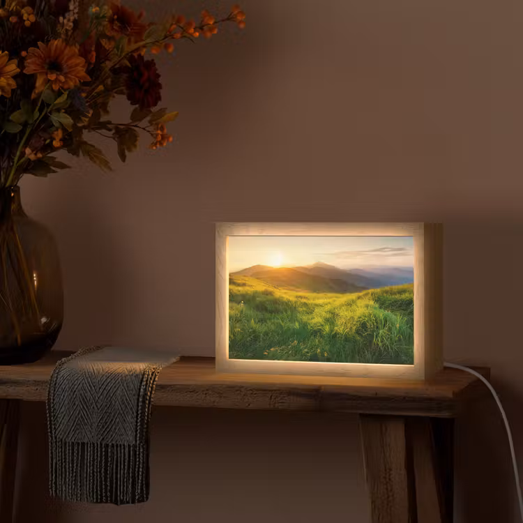 Gras - Heuvels - Zon - Natuur - Landschap Light Box met kabel (Tafellamp) klein -sfeer4