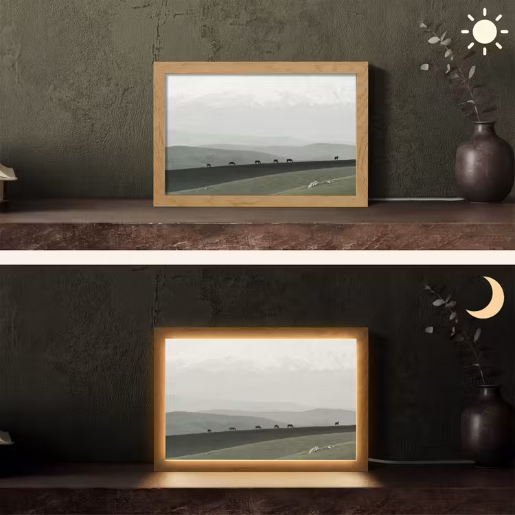 Grijs - Berg - Paarden Light Box met kabel (Tafellamp) klein -sfeer3
