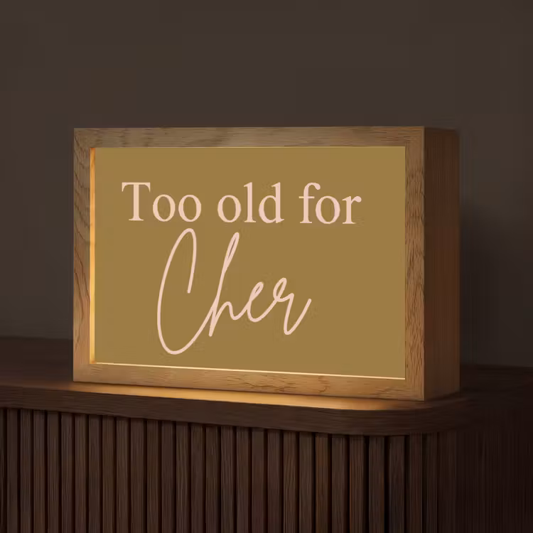 Groen - Too old for cher - Roze Light Box met kabel (Tafellamp) klein -z3d_website