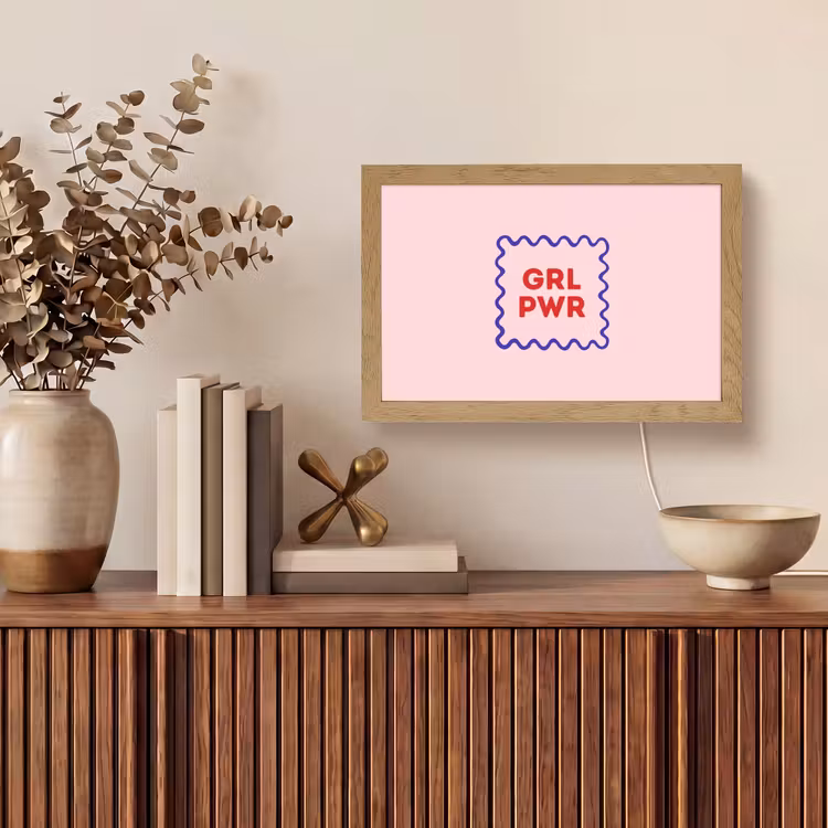 Grl pwr - Roze - Kader Light Box met kabel (Tafellamp) klein -sfeer2